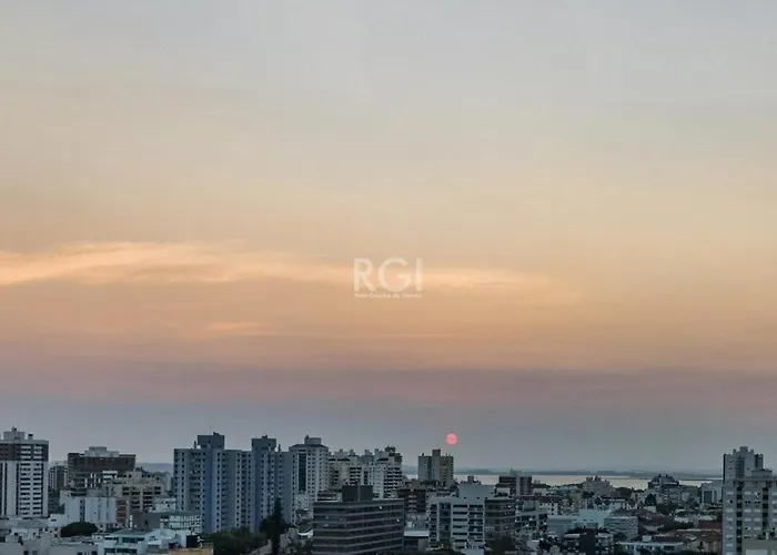 905 A Sua Casa Em Porto Alegre Na Regiao Central Da Cidade